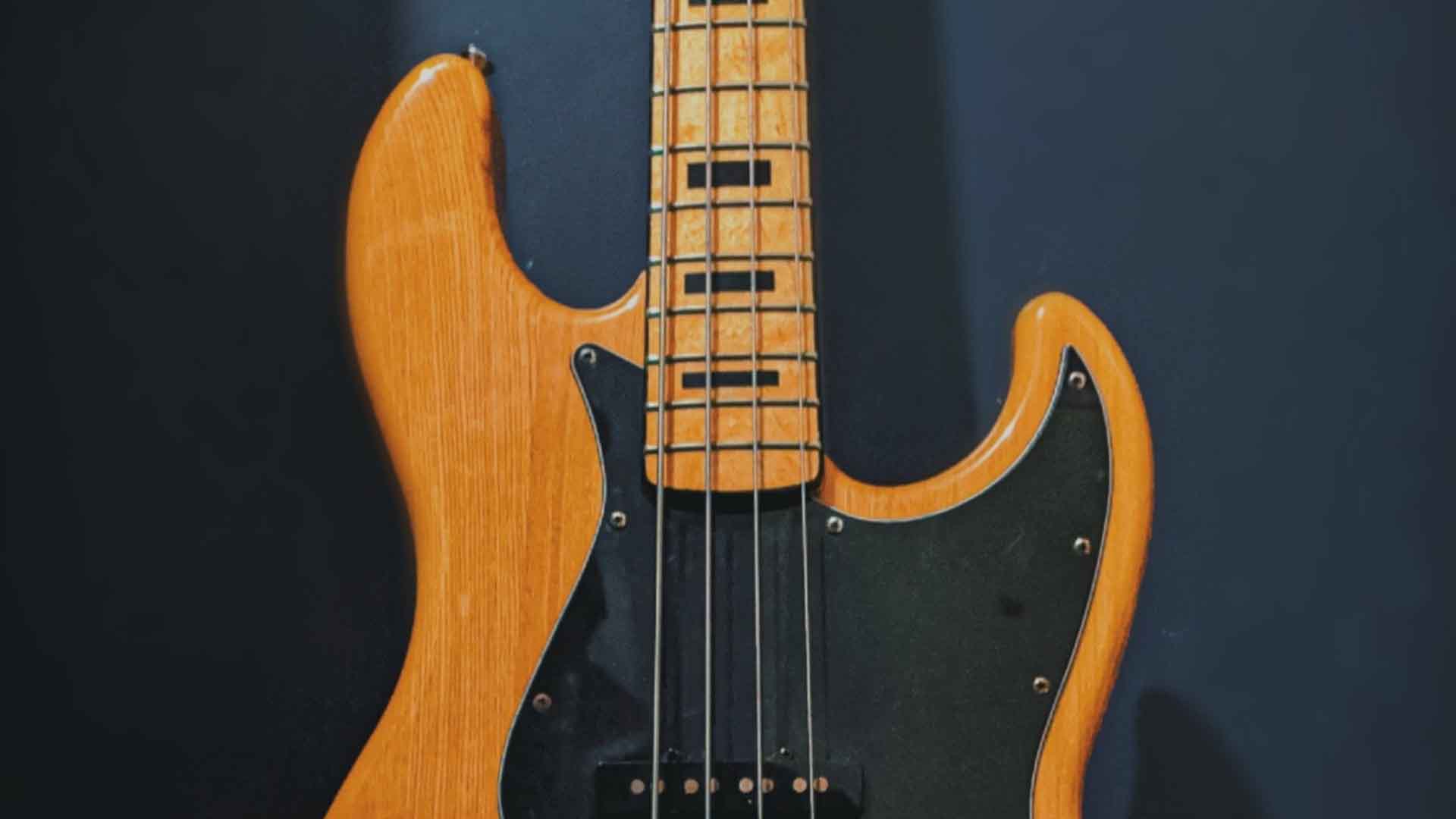 Best Bass Guitars 2022 Reviews & Buying Guide