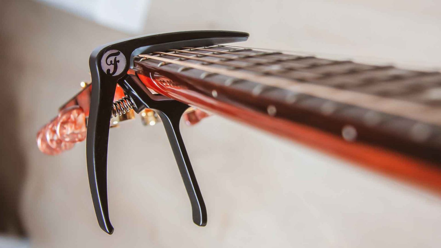 Best Guitar Capos 2022 Reviews & Buying Guide